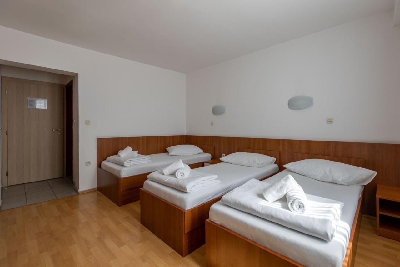 Hotel Porto ซาดาร์ ภายนอก รูปภาพ